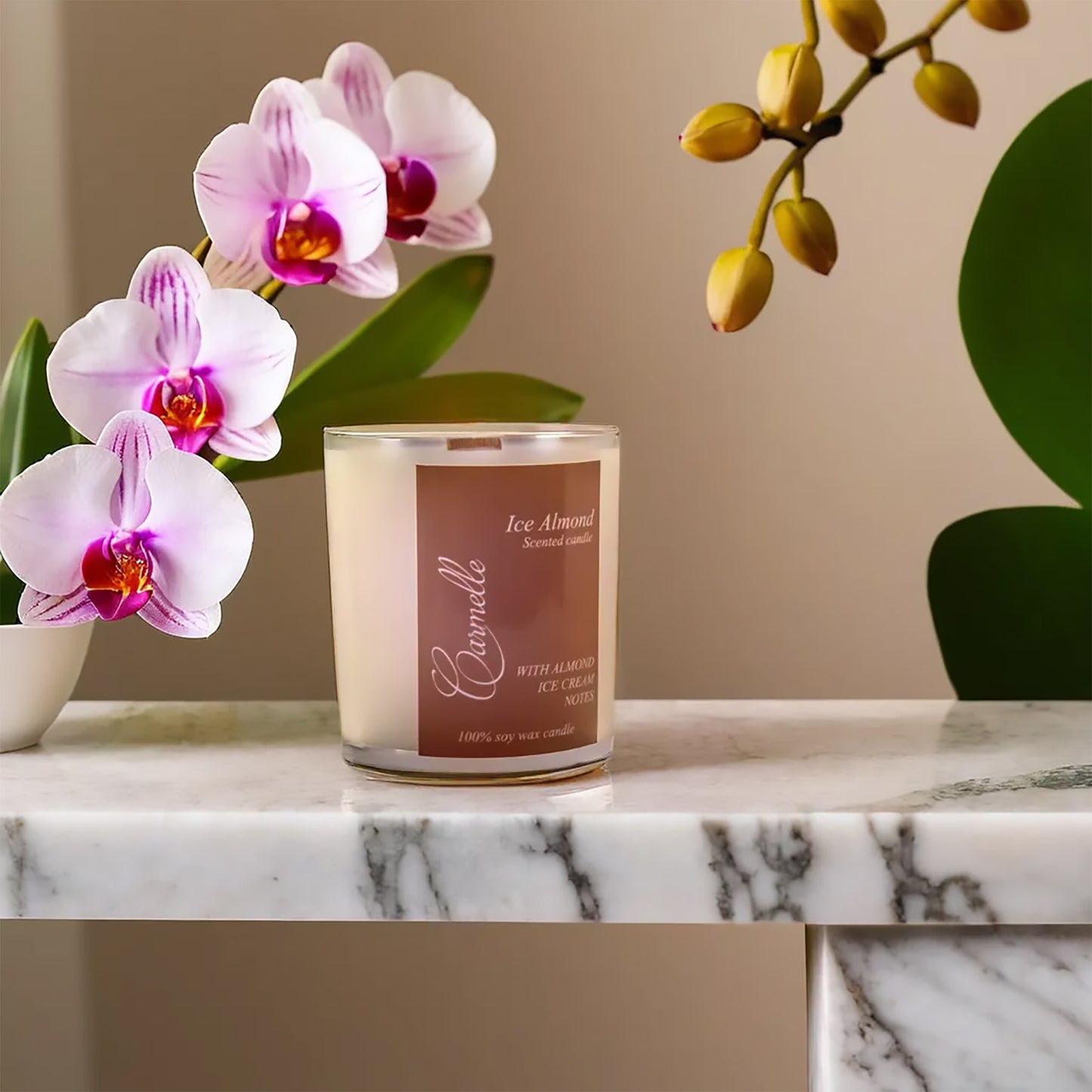 Natural soy wax scented wooden wick candle - Ice Almond