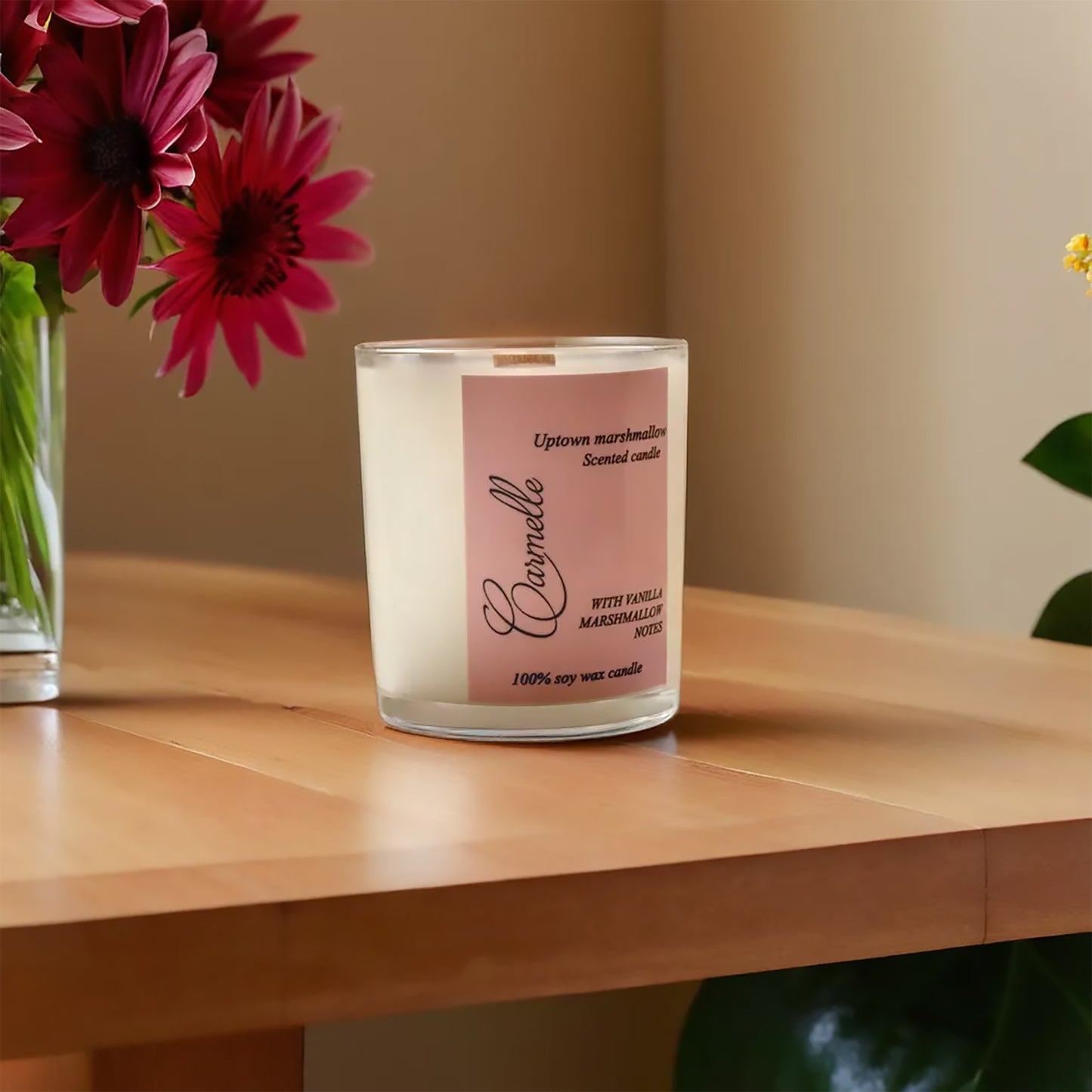 Natural soy wax scented wooden wick candle - Uptown Marshmallow