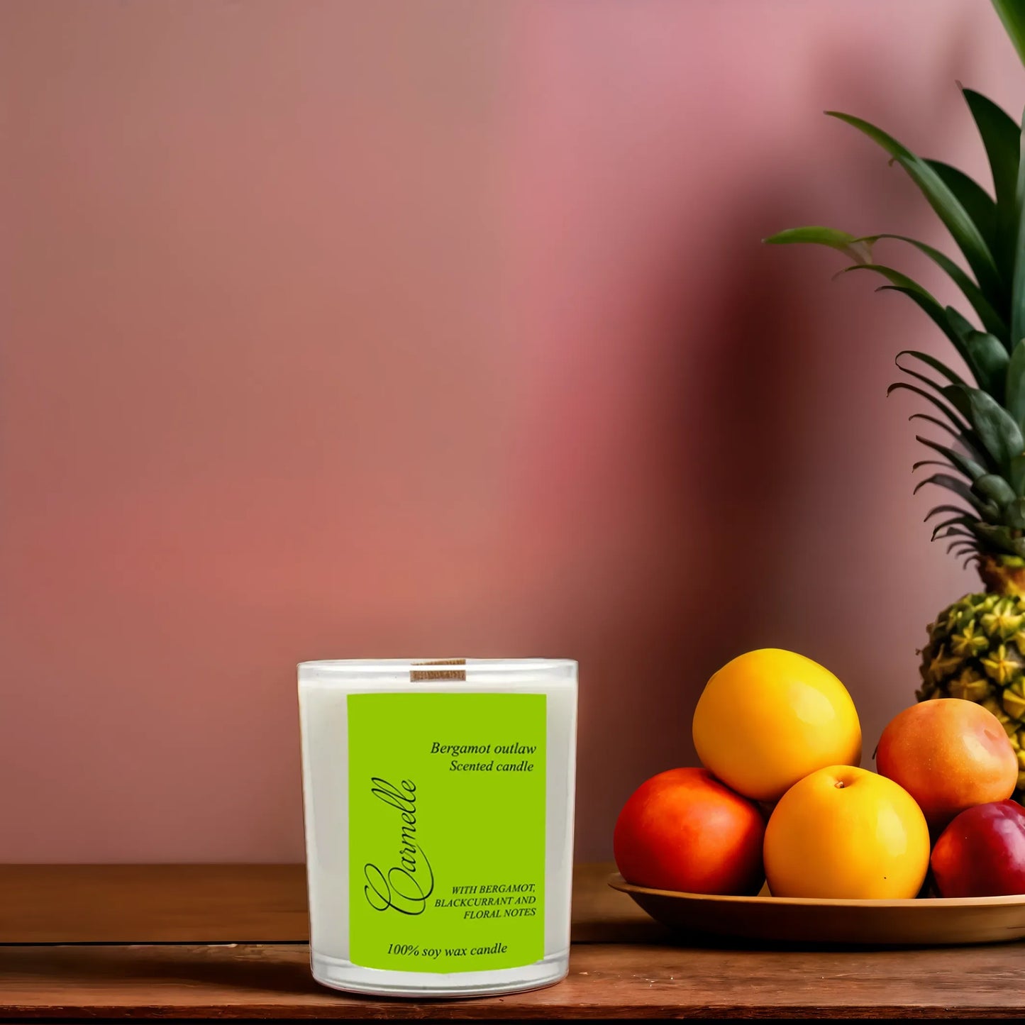 Natural soy wax scented wooden wick candle - Bergamot Outlaw