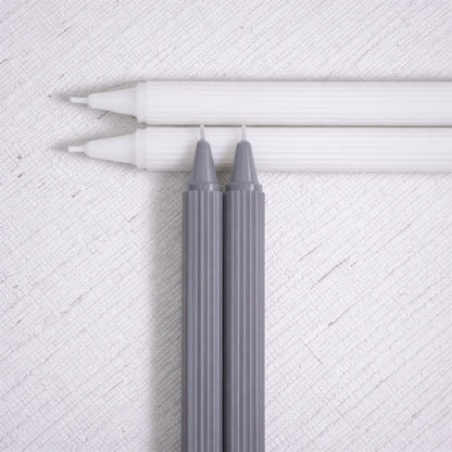 Crown-Forming Taper Candle Gray