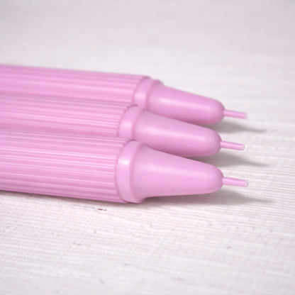 Crown-Forming Taper Candle Pink