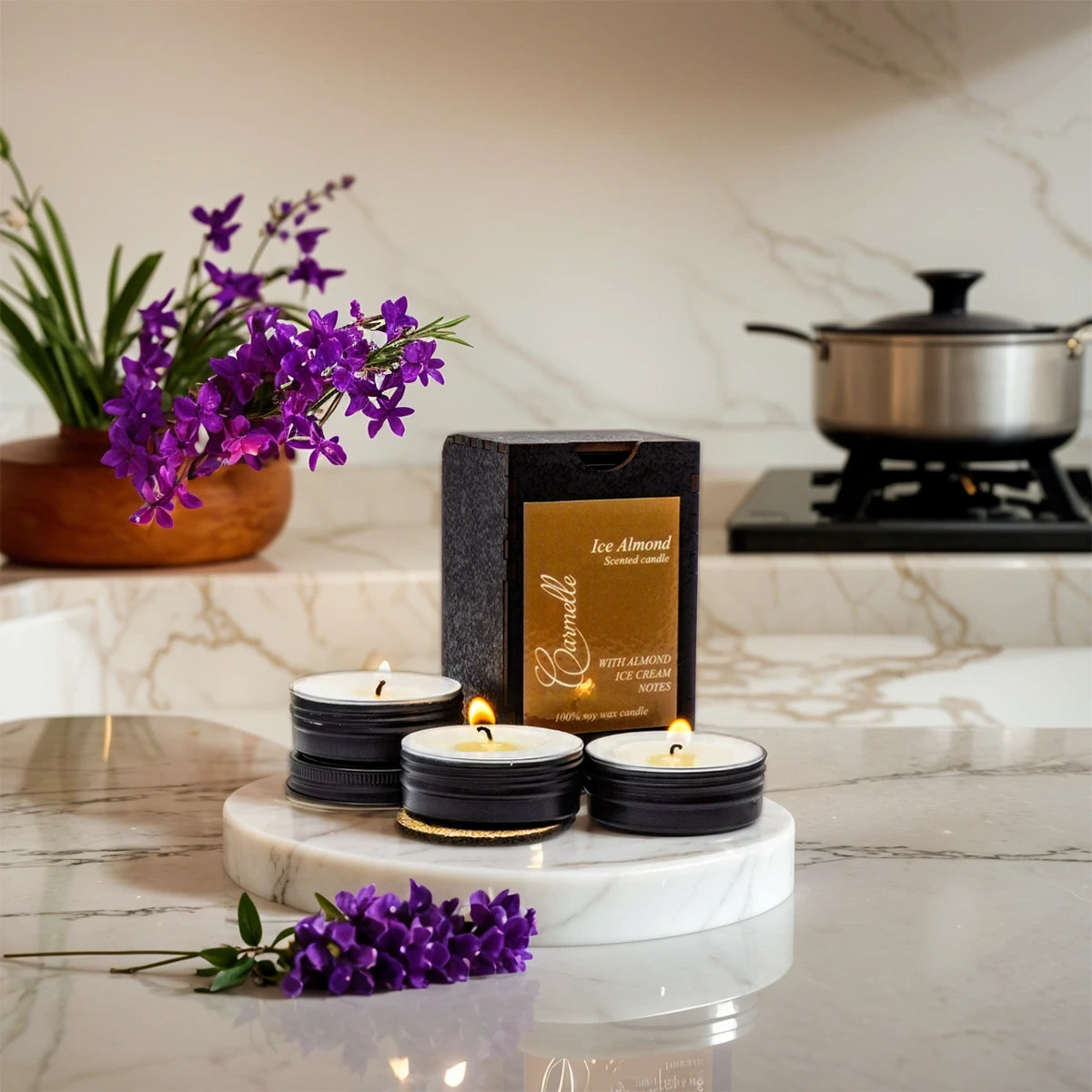 Soy wax scented candle Ice Almond